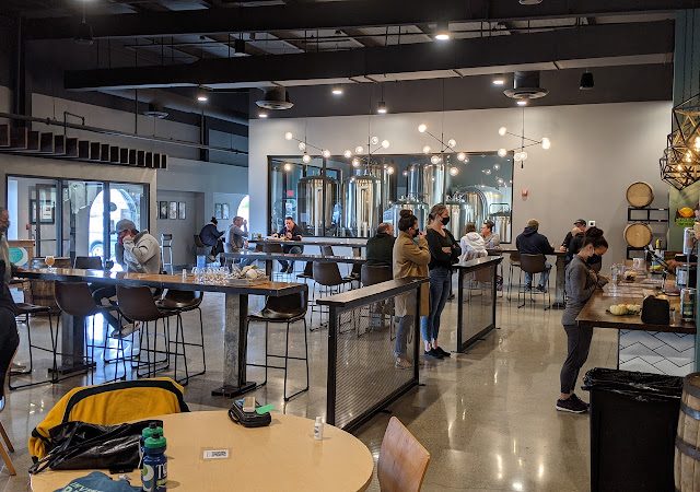 2Toms Brewing Company Brewery in Fort Wayne Indiana