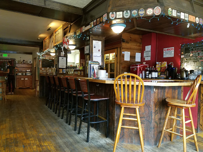 3 Legged Crane Pub and Brewhouse Brewery in Oakridge Oregon