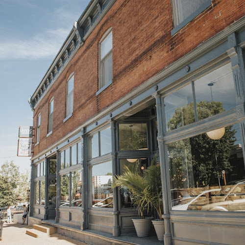 4 Hands Kirkwood Brewery in Kirkwood Missouri