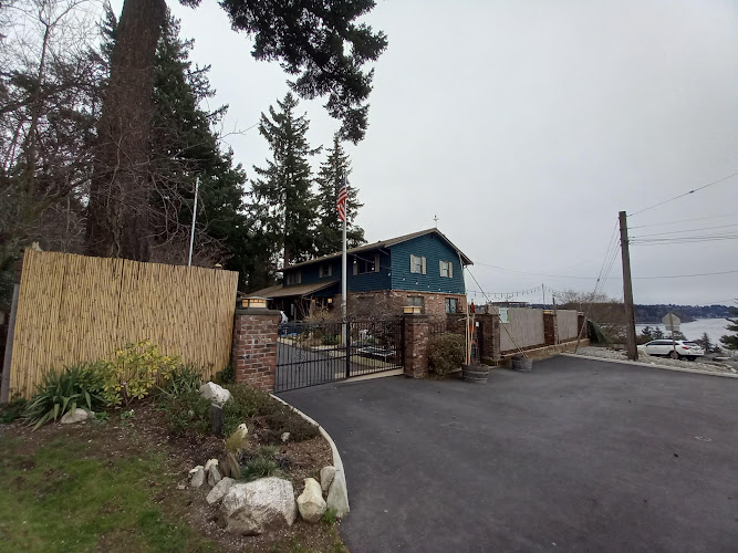 4BarkingDogs Brewing Company Brewery in Burien Washington