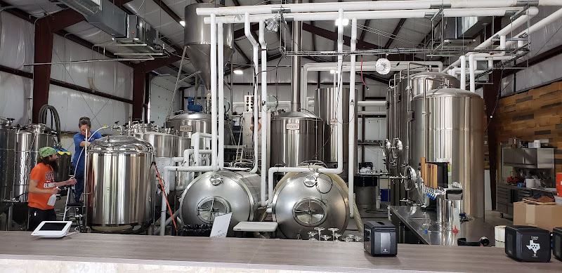 5 Stones Artisan Brewery Brewery in New Braunfels Texas