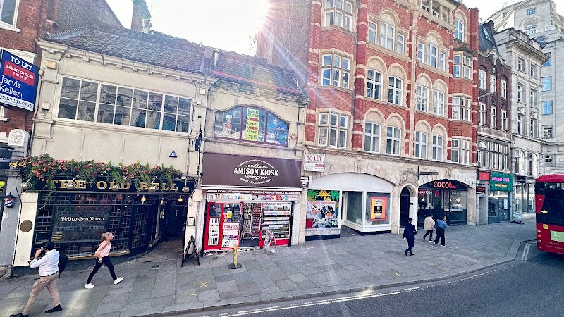 AMISON KISOK | Alcohol Delivery In London | 24 Hours Off License Drinks Delivery | Wine Beer Champagne Alcoholic beverage wholesaler in London