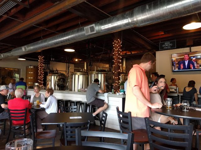 Abridged Beer Company restaurants in Knoxville Tennessee