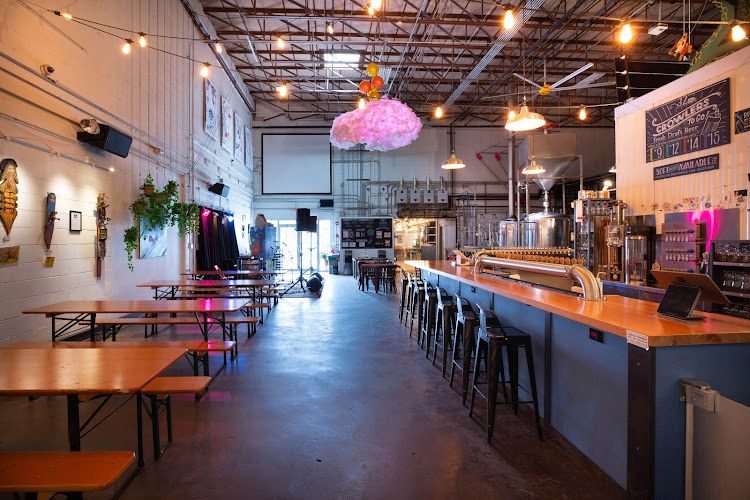 Aeronaut Brewing Company Brewery in Somerville Massachusetts