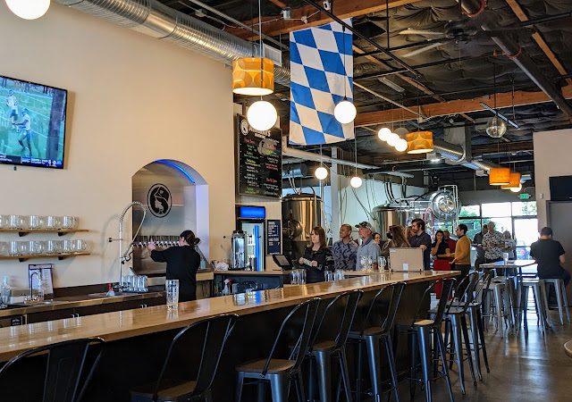 Airways Brewing - Tap Room & Brewery Brewery in Kent Washington