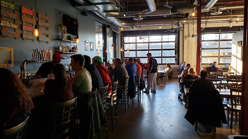 Alarmist Brewing & Taproom Brewery in Chicago Illinois