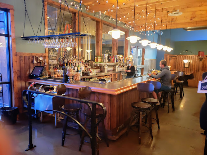 Ale Works restaurants in Bismarck North Dakota