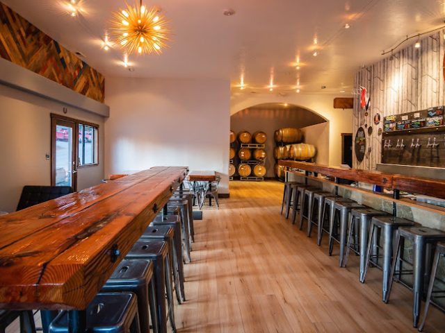 Alibi Ale Works - Brewery and Barrel House Brewery in Incline Village Nevada