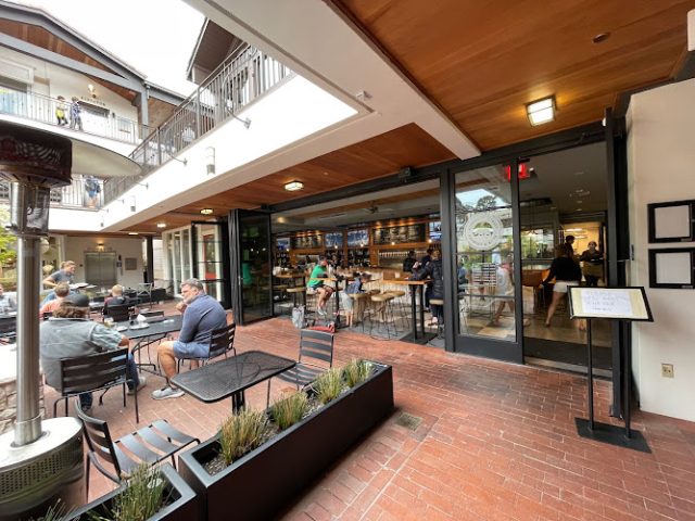 Alvarado Street Brewery & Bistro restaurants in Carmel-By-The-Sea CAcali