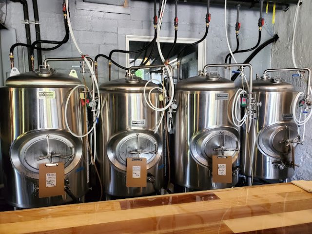 Arlyn's Good Beer restaurants in Bowling Green Ohio