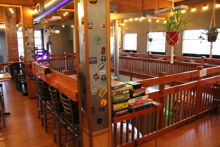 Astoria Brewing Co Taproom on 12th restaurants in Astoria Oregon