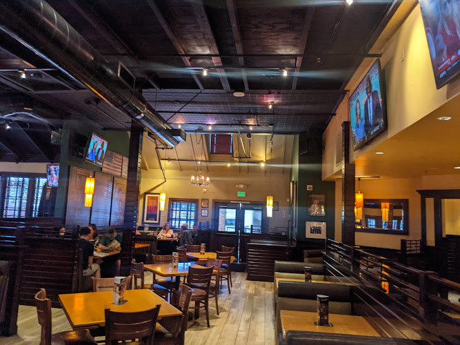 BJ's Restaurant & Brewhouse restaurants in Burbank California