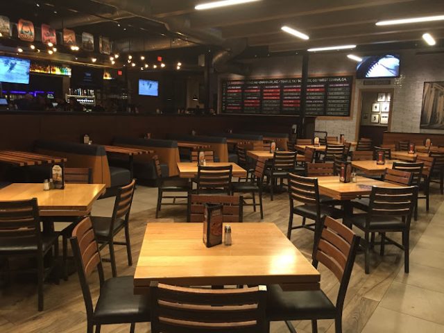 BJ's Restaurant & Brewhouse restaurants in Colonie New York
