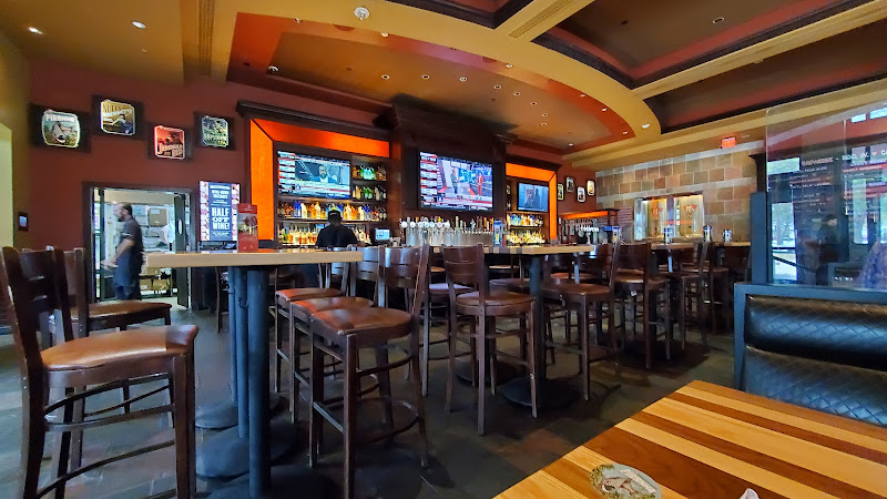 BJ's Restaurant & Brewhouse restaurants in Miami Florida