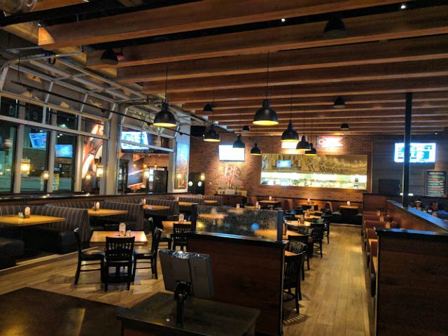 BJ's Restaurant & Brewhouse restaurants in North Olmsted Ohio