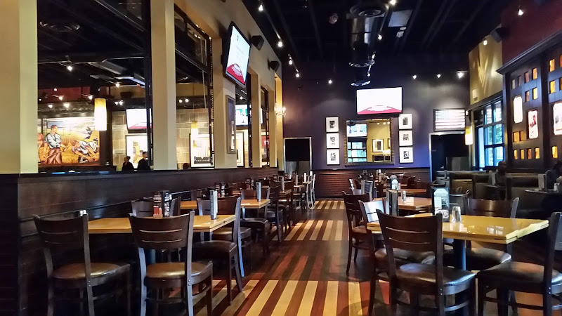 BJ's Restaurant & Brewhouse restaurants in Pembroke Pines Florida