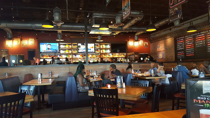 BJ's Restaurant & Brewhouse restaurants in Valley Stream New York
