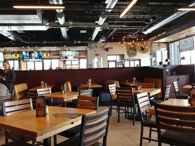 BJ's Restaurant & Brewhouse restaurants in Warwick Rhode Island