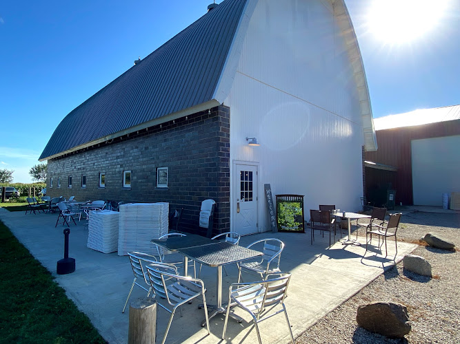 Backcountry Winery & Brewery attractions in Stratford Iowa