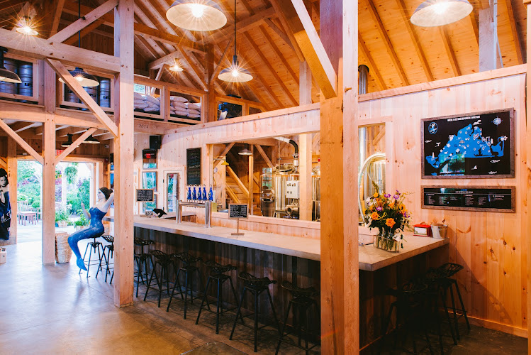 Bad Martha Farmers Brewery & Pizzeria Brewery in Edgartown Massachusetts
