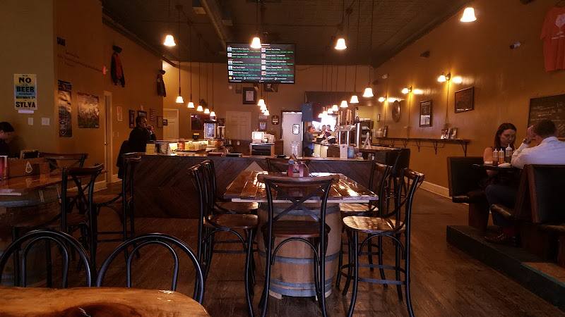 Balsam Falls Brewing Co. Brewery in Sylva North Carolina