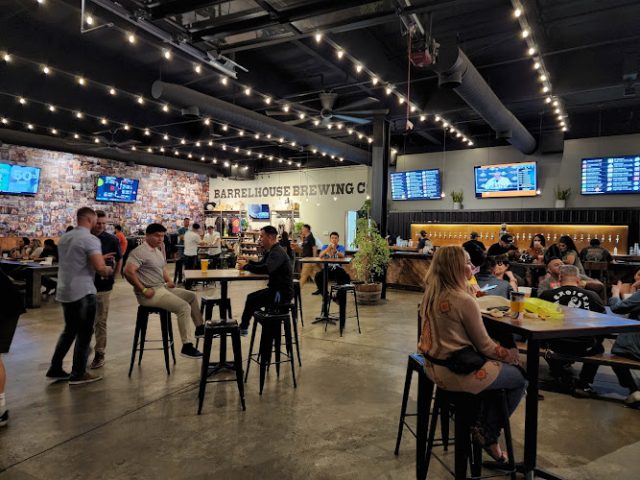 BarrelHouse Brewing Fresno - Taproom bars in Fresno California