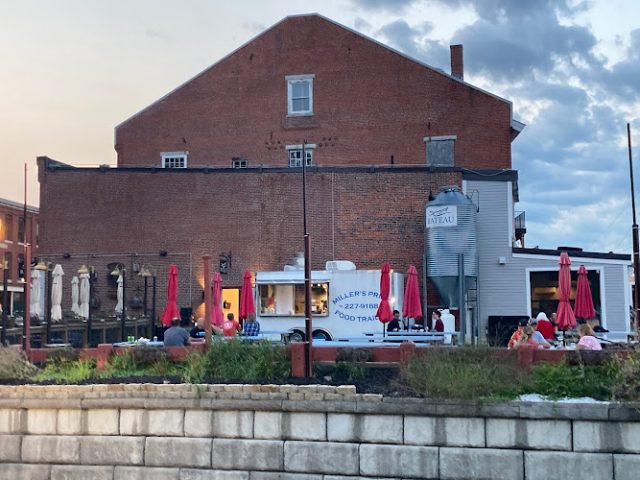 Bateau Brewing Brewery in Gardiner Maine