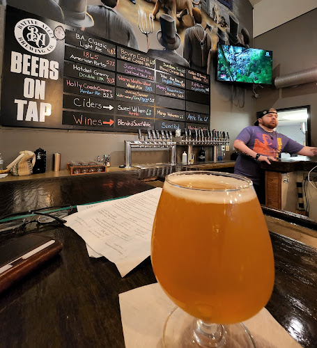 Battle Alley Brewing Co. restaurants in Holly Michigan