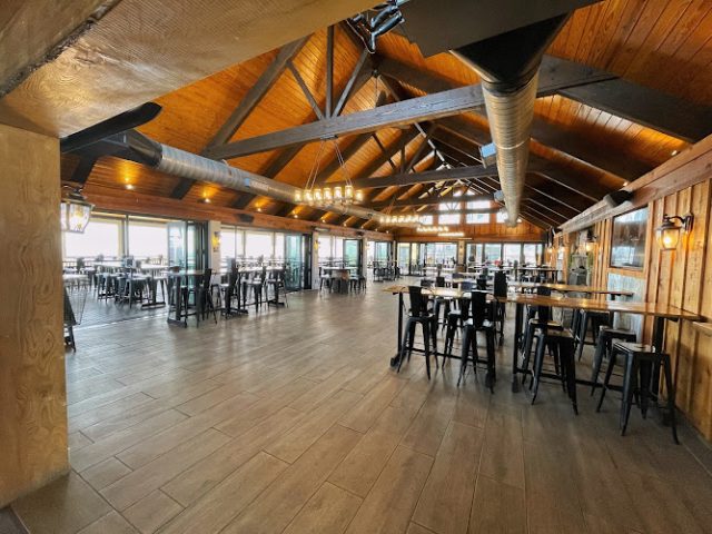 Bear Chase Brewing Company Brewery in Bluemont Virginia