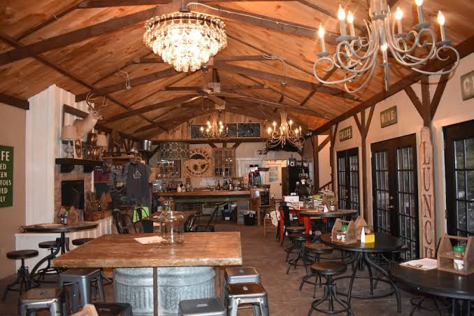 Bear Creek Wine Company and Brewery attractions in Walnut Shade Missouri