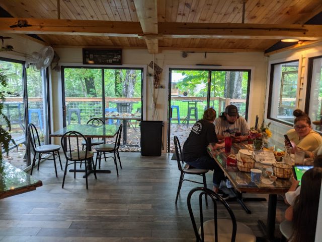 BearWaters Brewing Company: Creekside restaurants in Maggie Valley North Carolina