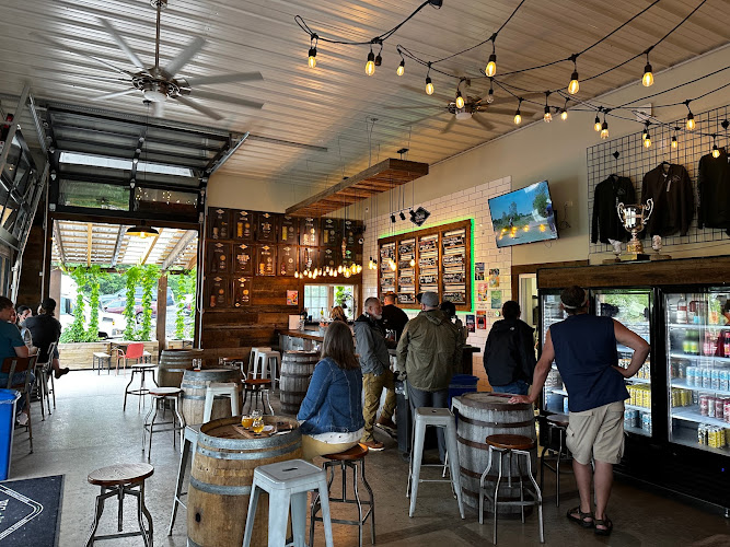 Big aLICe Brewing Finger Lakes Brewery in Geneva New York