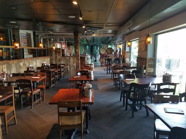 Birch's on the Lake Brewhouse & Supperclub restaurants in Long Lake Minnesota