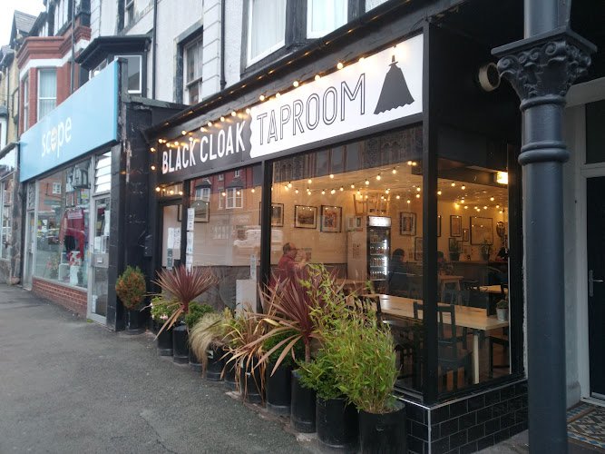 Black Cloak Brewery & Taproom bars in Colwyn Bay