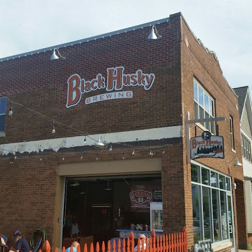 Black Husky Brewing Brewery in Milwaukee Wisconsin