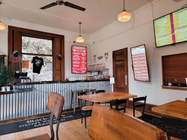 Black Rock Brewpub restaurants in Pottsville Pennsylvania