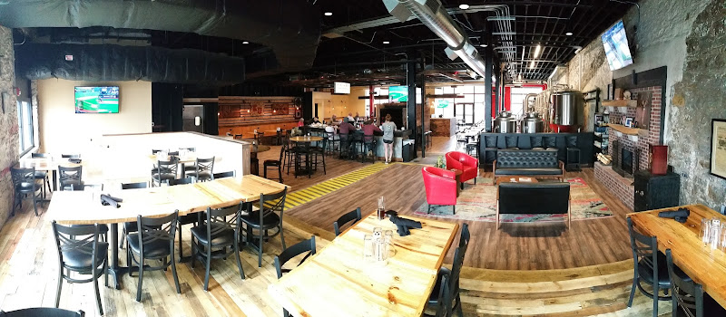 Black Stag Brewery & Pub restaurants in Lawrence Kansas