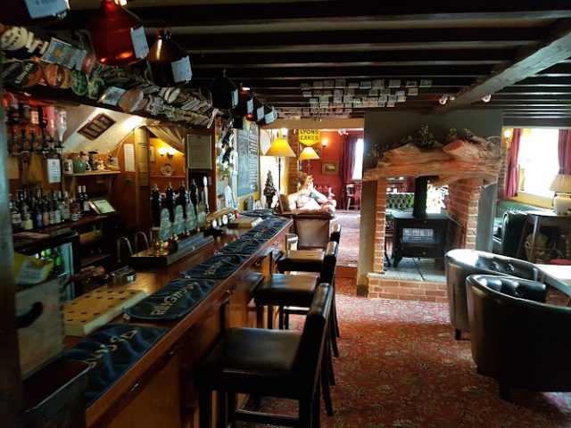 Bluebell Inn bars in Spalding