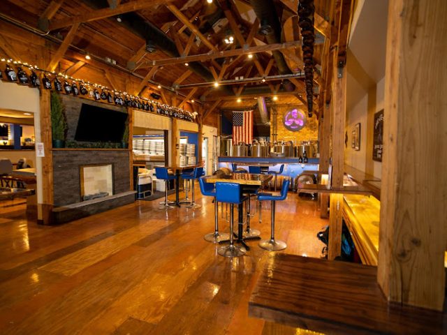 Boathouse Brothers Brewing Co Brewery in Prior Lake Minnesota