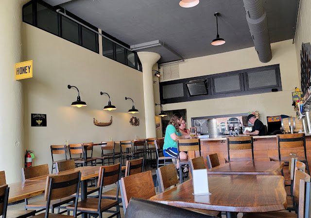 Bootleg Hill Honey Meads Brewery in Davenport Iowa