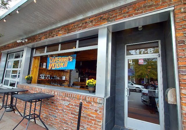 Bootleggers and Barrels Brewery in New Bern North Carolina