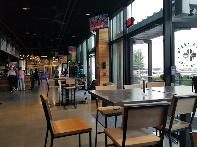 Break Rock Brewing Brewery in Quincy Massachusetts