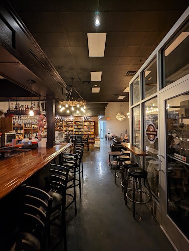 Brew Lounge Beer Company & Patio Brewery in Columbiana Ohio