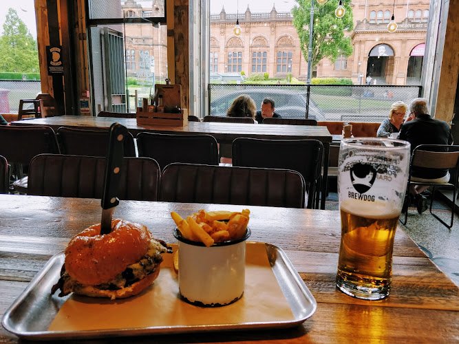 BrewDog Glasgow Kelvingrove restaurants in Glasgow