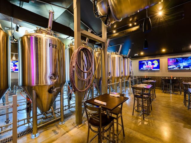 Brewbury bars in Middlebury Connecticut