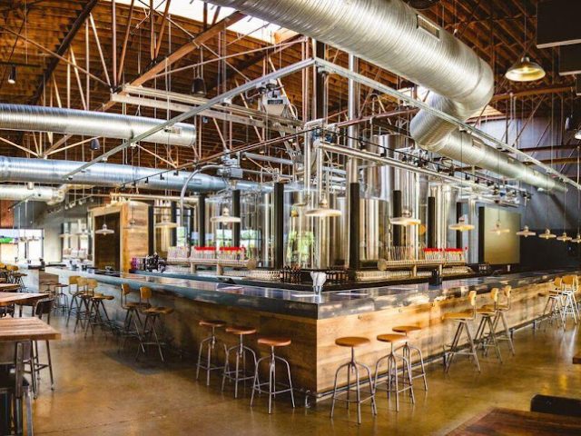 Brewers At 4001 Yancey restaurants in Charlotte North Carolina