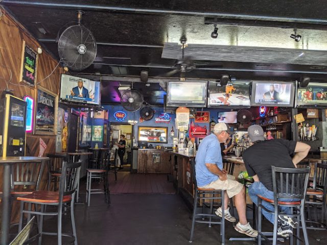 Brewhouse West restaurants in Nashville Tennessee