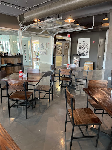 Brickyard Hollow Brewing Company restaurants in Brunswick Maine