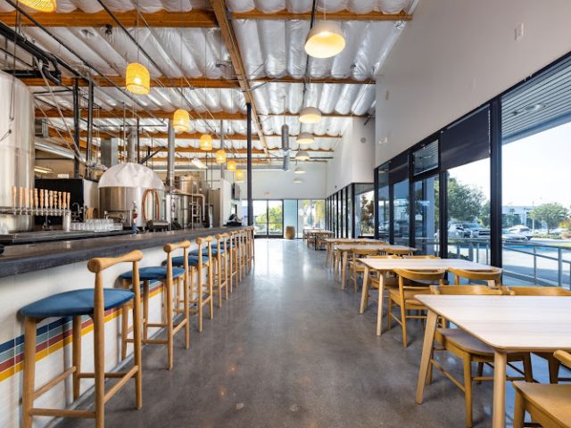 Bright Spark Brewing restaurants in Ventura California