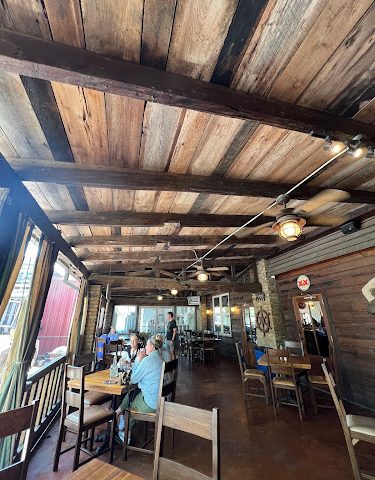 Broken Wheel Brewery & Bistro restaurants in Marksville Louisiana